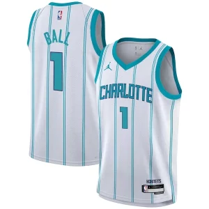 LaMelo Ball Charlotte Hornets Trendy Nike Youth Swingman Jersey Association Edition White for Basketball Enthusiasts