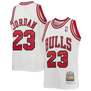 Michael Jordan Chicago Bulls Youth 1997/98 Unique Hardwood Classics Authentic Jersey White/Black/Red Perfect for Game Day